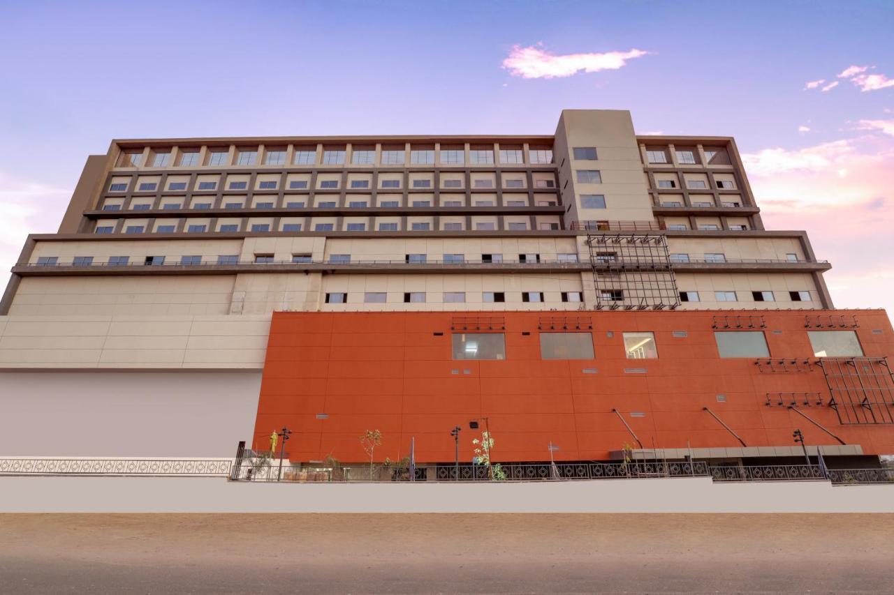 Keys Lite By Lemon Tree Hotels, Urban Square, Udaipur Extérieur photo