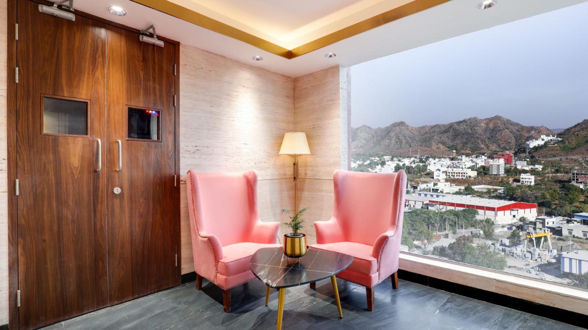 Keys Lite By Lemon Tree Hotels, Urban Square, Udaipur Extérieur photo